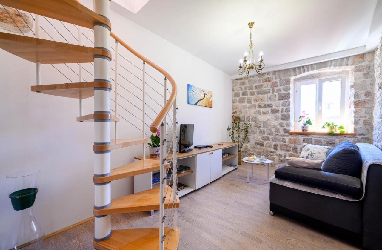 שיבניק Apartments Festum מראה חיצוני תמונה