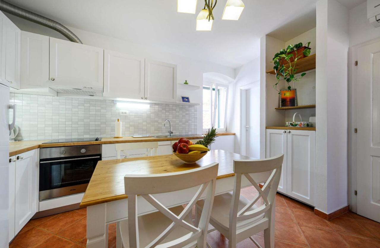 שיבניק Apartments Festum מראה חיצוני תמונה